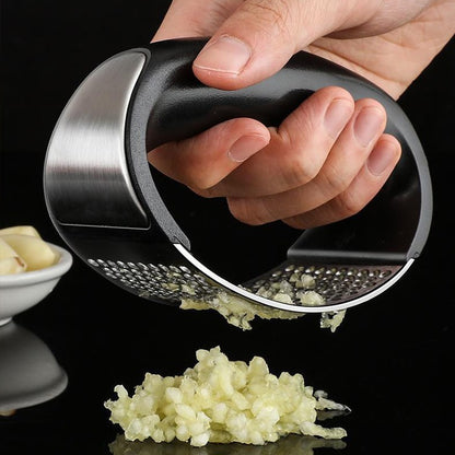 Living Household Kitchen Supplies Small Department Store Household Encyclopedia Squeeze Garlic Life Practical Daily Necessities